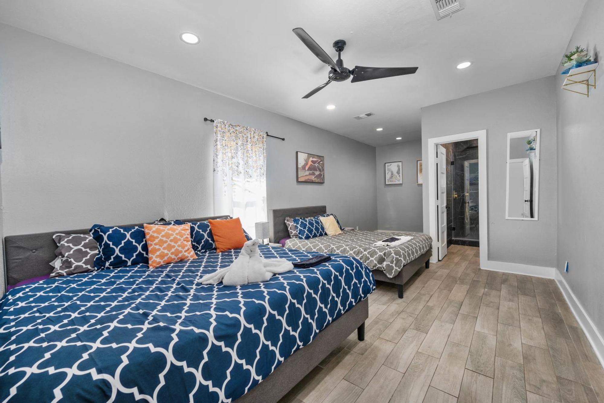 Spacious Galleria Apartment With Free Park Houston Exterior photo
